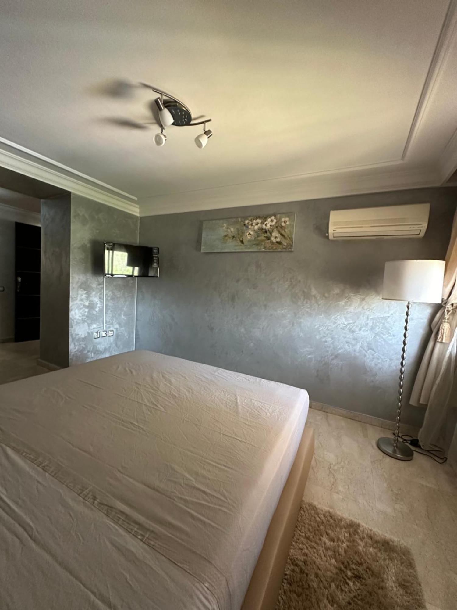 Luxury Duplex For Rent Suites,Terrace,Swimimg Pool Marrakesh Extérieur photo